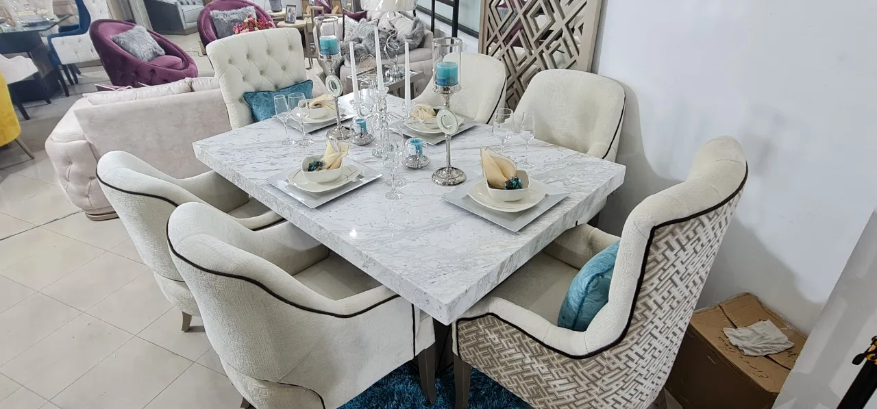 Comedor mesa con base espejada