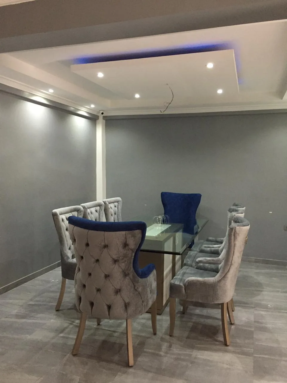 Comedor mesa mármol en proceso de entrega
