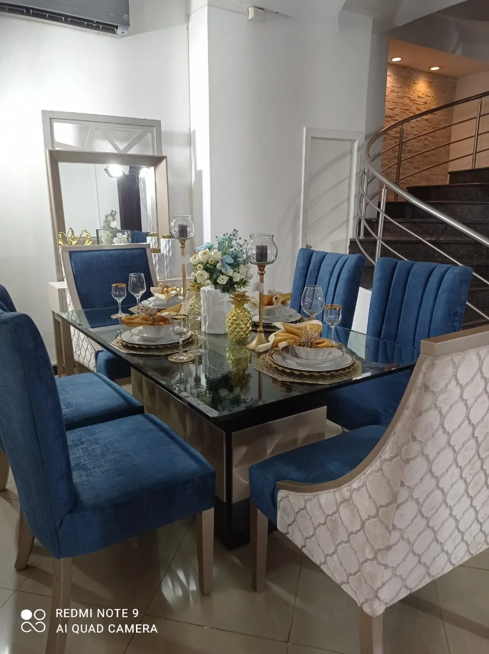 Comedor mesa vidrio base negra