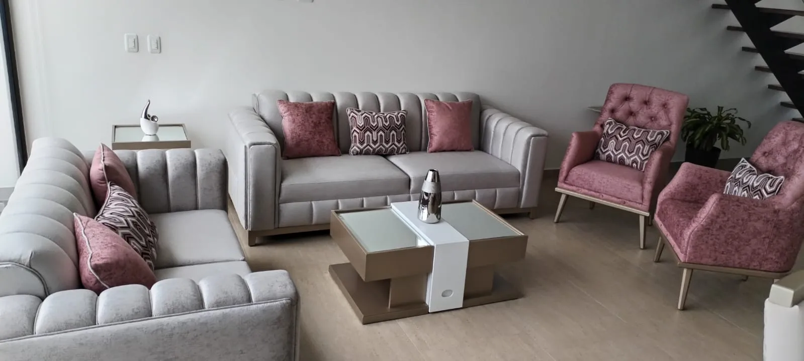 Sofá Canaletado Clásico